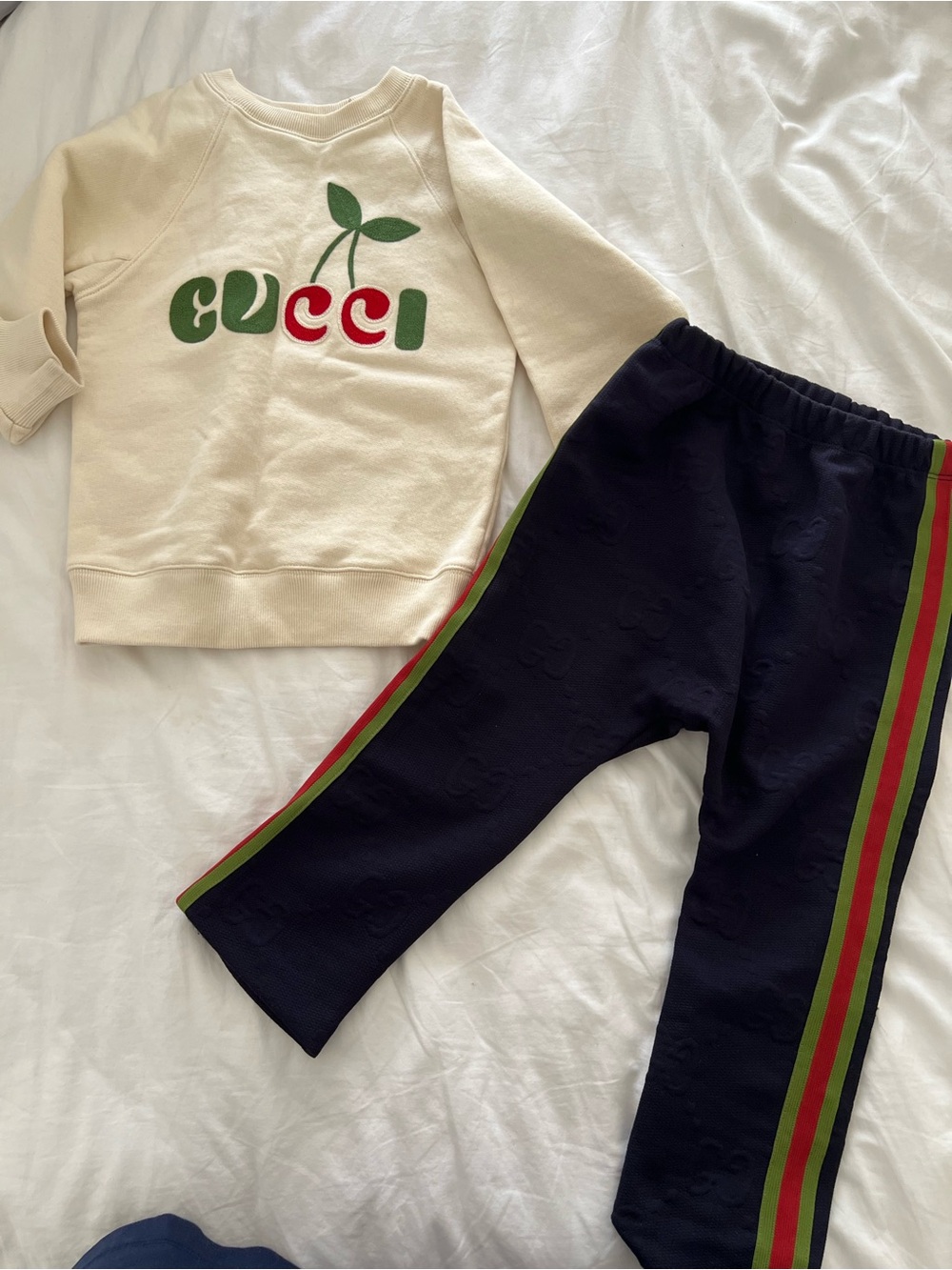Gucci Cream Sweatshirt and Navy Joggers with Green-Red Stripe